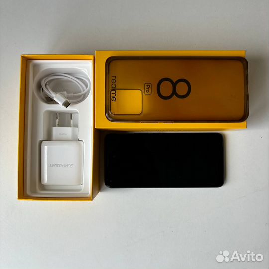 realme 8 Pro, 6/128 ГБ