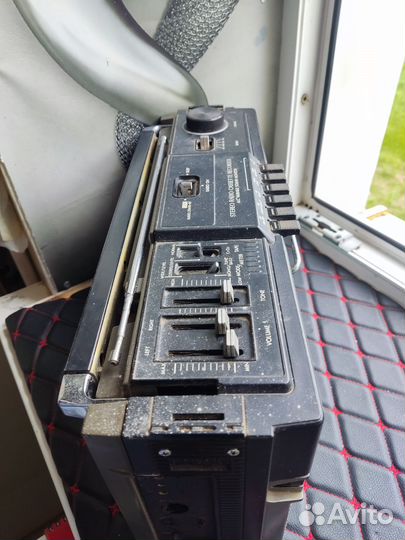 Jvc RC -717L кассетный магнитофон (пианино )