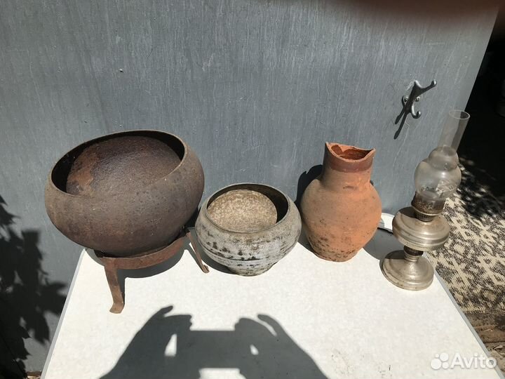 Горшок, чугунок, керосиновая лампа