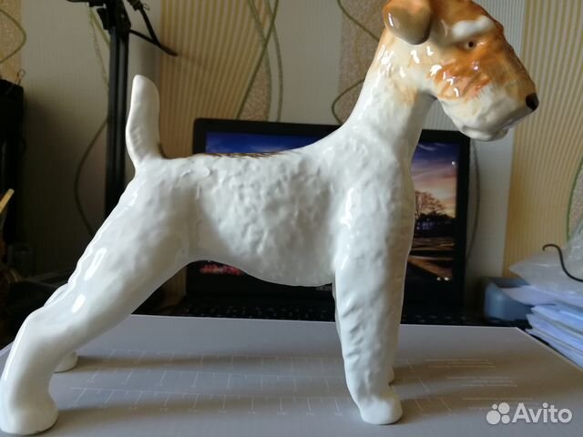 Фарфоровая Статуэтка Собака Жёсткошёрстный терьер