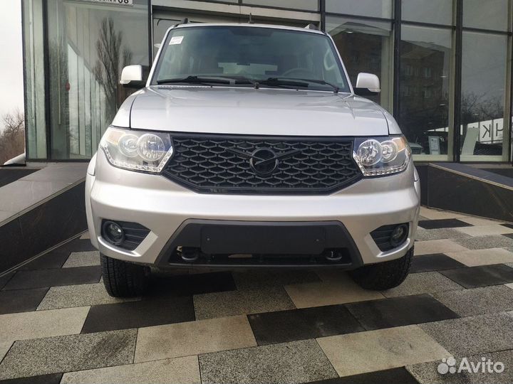 УАЗ Patriot 2.7 МТ, 2024, 50 км