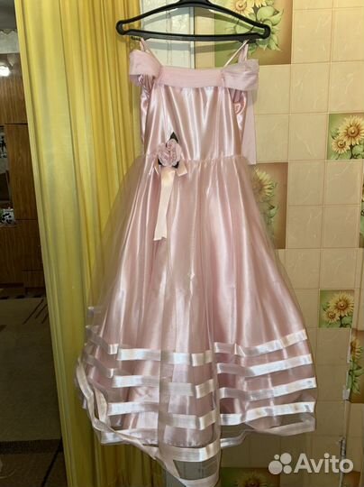 Платье на девочку пышное