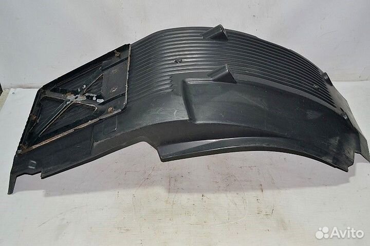 Крыло переднего моста, переднее правое volvo FH (0