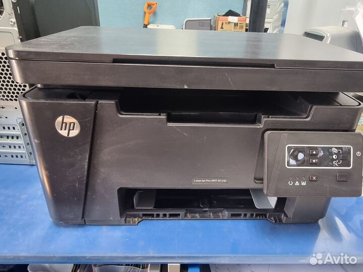 Мфу лазерное HP LaserJet Pro MFP M125r б.у
