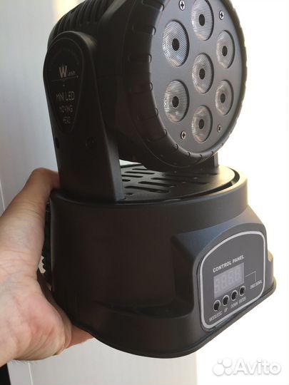 Вращающаяся голова LED wash