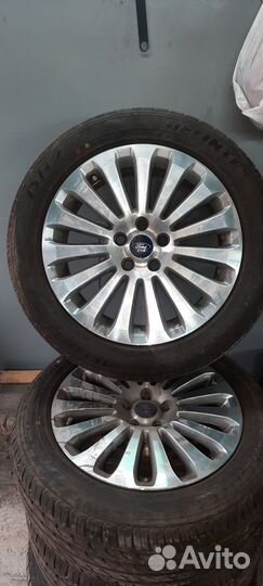 Delinte DH2 215/55 R17