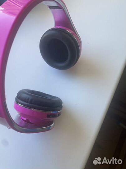 Беспроводные наушники beats