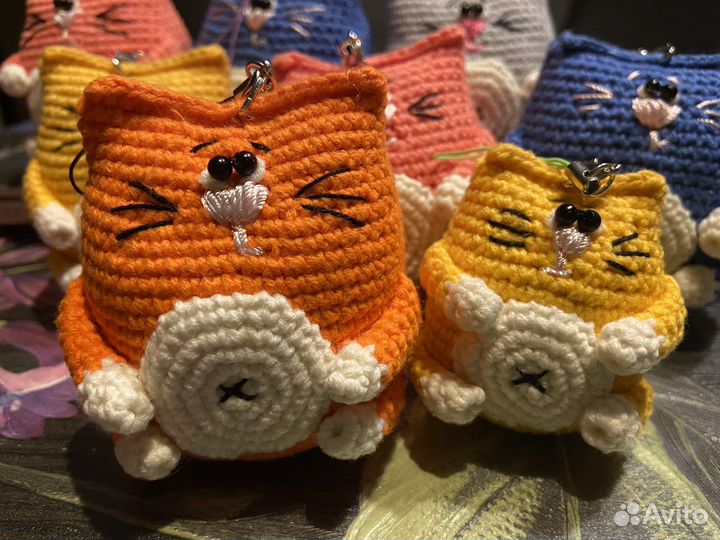 Вязаный котик