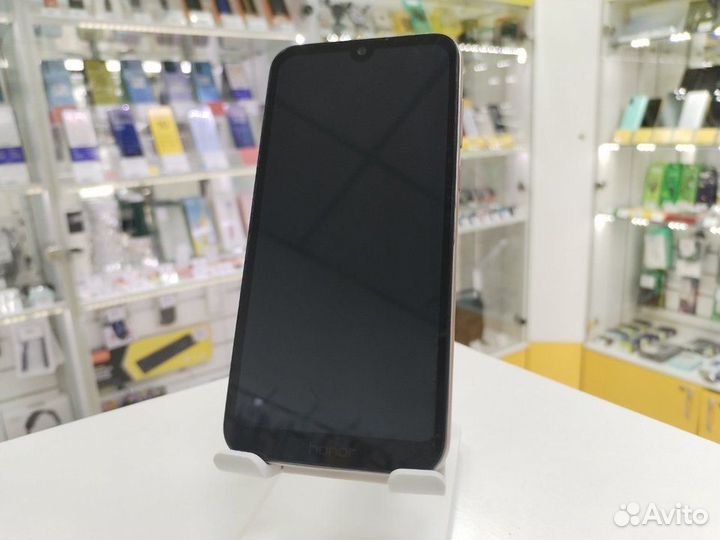 HONOR 8A, 2/32 ГБ