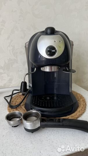 Кофемашина delonghi