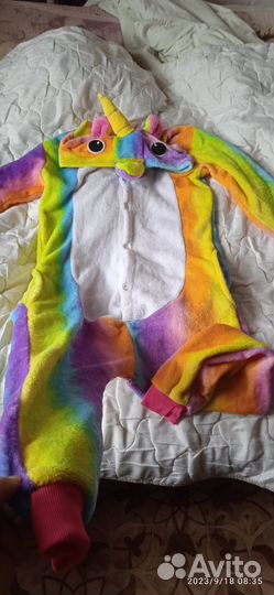 Костюм женский 46 48