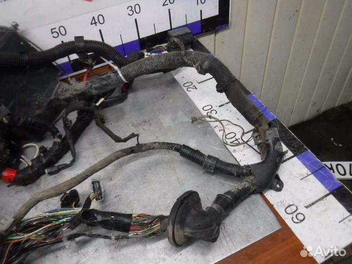 Коса подкапотная Mitsubishi Lancer 10 4B10 2008