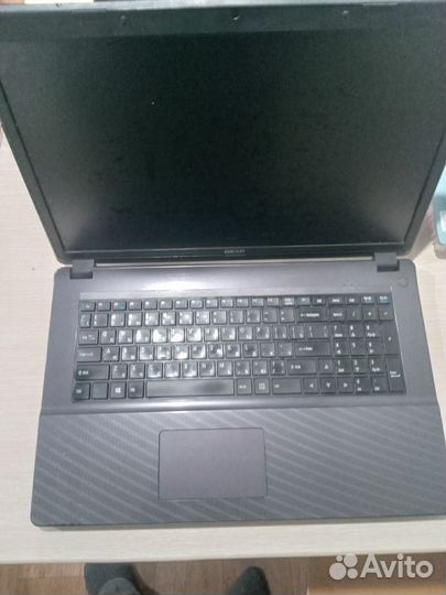 Ноутбук dexp CLV-670-SB