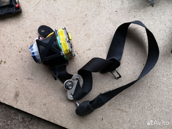 Ремень безопасности передний на Mazda 6 GH 07-13