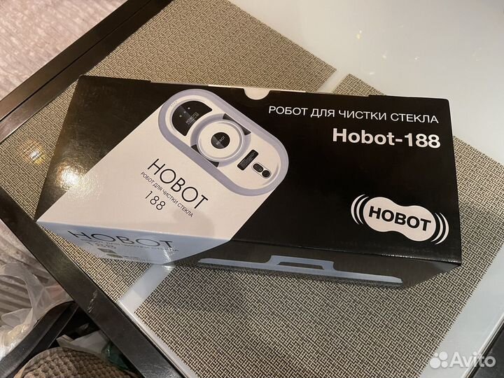 Робот мойщик окон hobot