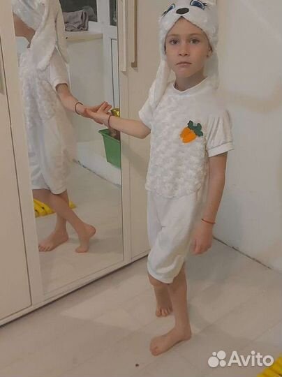 Новогодний костюм зайчика, размер 104