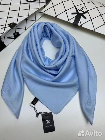 Стильные платки “Chanel”, весна 2023