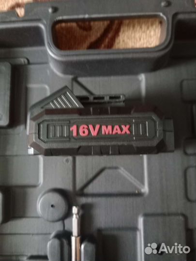 Аккумуляторная ударная дрель