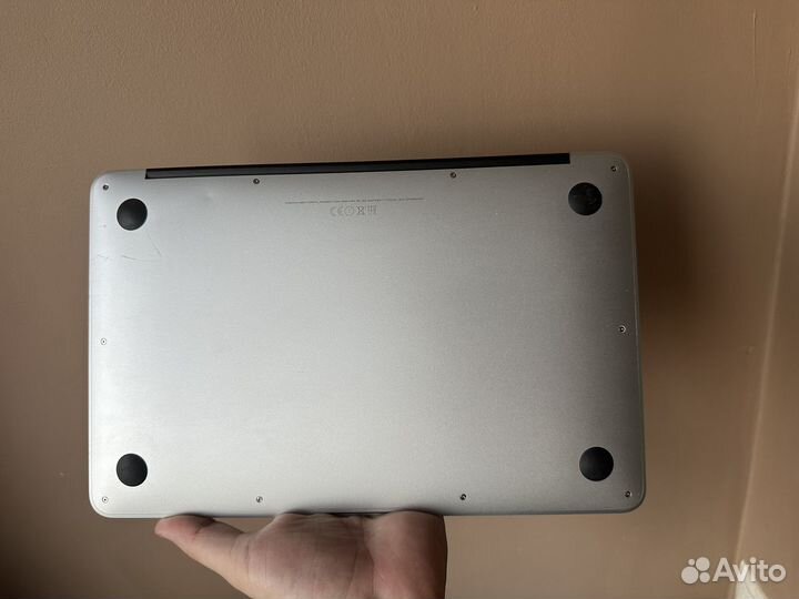 MacBook Air 11 2015 288 циклов родной батареи