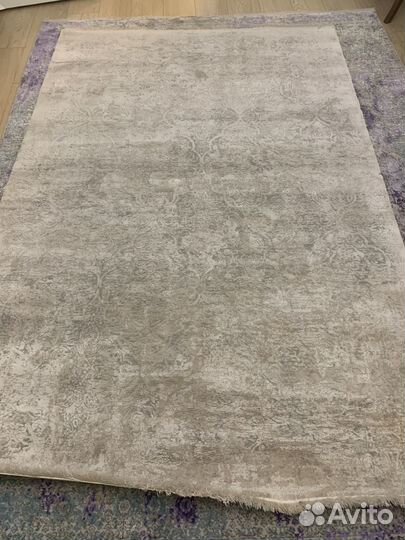 Ковер шерстяной