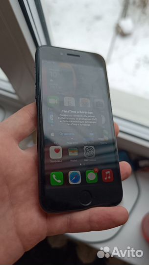 iPhone 7, 32 ГБ