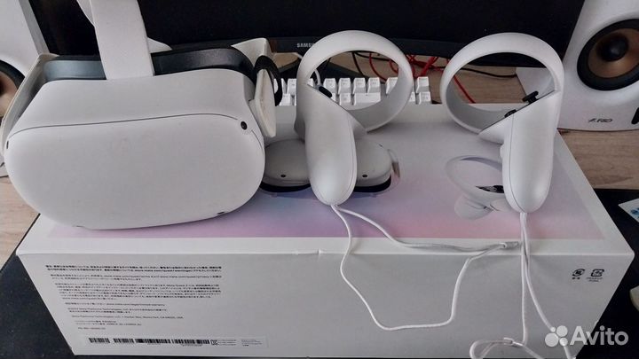 Шлем виртуальной реальности metaquest 2