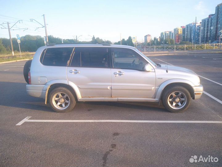 Suzuki Grand Vitara 2.7 AT, 2001, 350 000 км