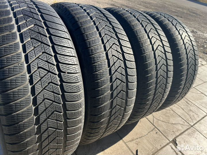 Pirelli Scorpion Winter 255/50 R19 107V