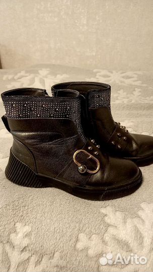 Ботинки на девочку 34