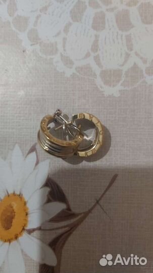 Золотые серьги