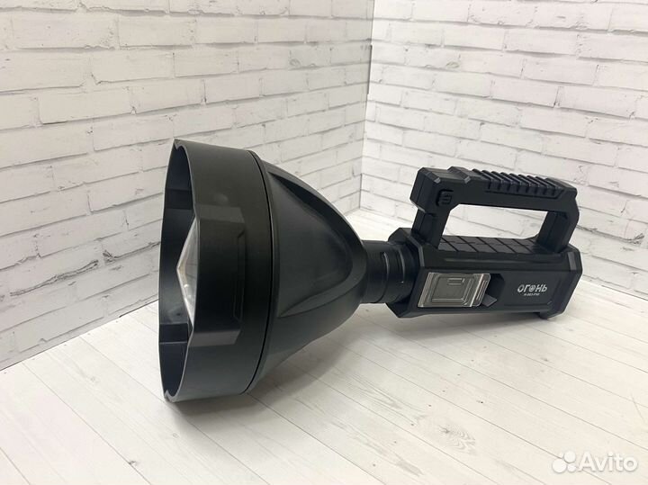 Светодиодный прожектор, дальность 1500 метров, new