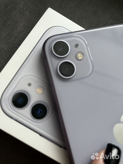 iPhone 11, 64 ГБ
