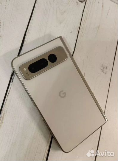 Google Pixel Fold, 12/256 ГБ