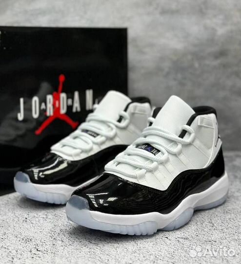 Nike air jordan 11 retro concord