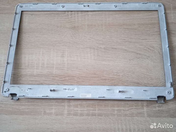 Рамка матрицы Samsung NP-R525