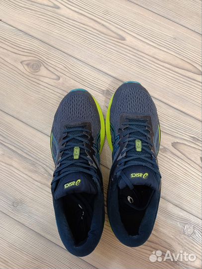 Кроссовки asics GT 1000