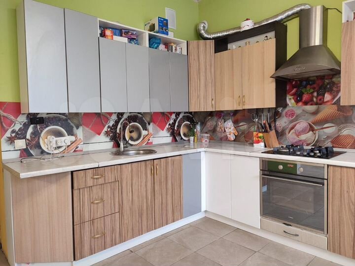 Дом 146 м² на участке 3 сот.