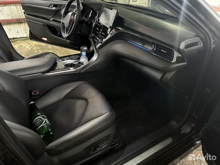 Toyota Camry 2.5 AT, 2021, 68 000 км