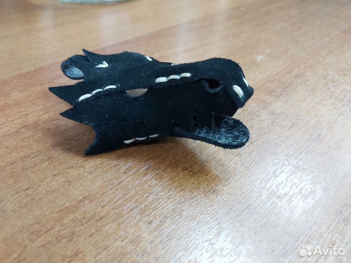 Брелок подвеска в авто дракон