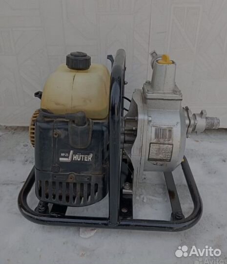 Мотопомпа бензиновая Нutеr мр-25