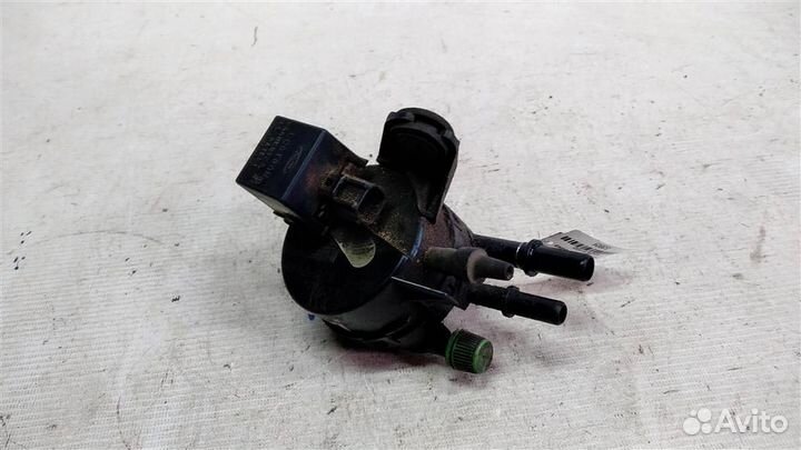 Клапан вентиляции топливного бака Ford Focus 1 98