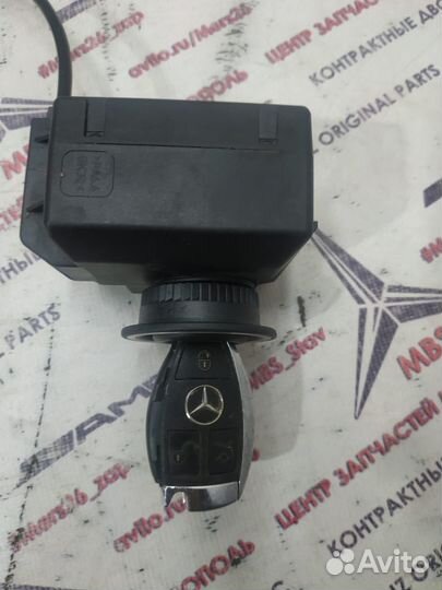 Замок зажигания w204 Mercedes рест