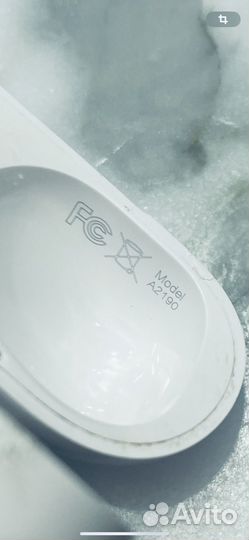 Кейс с левым наушником Air Pods pro Apple