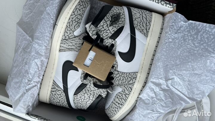 Кроссовки Nike air jordan 1 White Cement