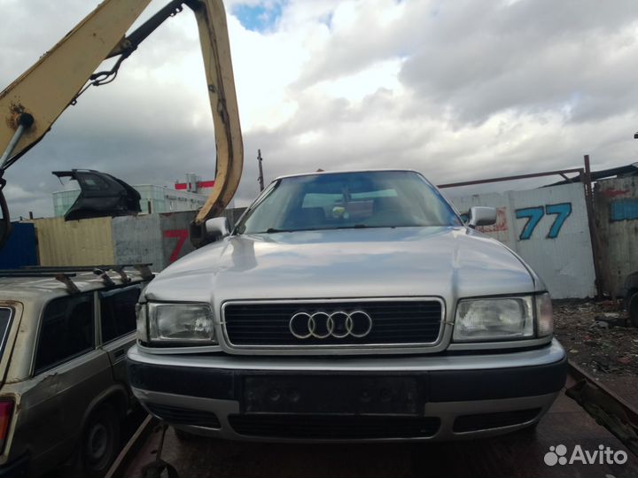 Разбор на запчасти Audi 80 (B4)