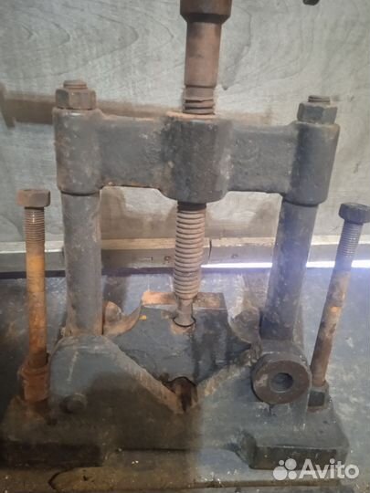 Тиски трубные СССР