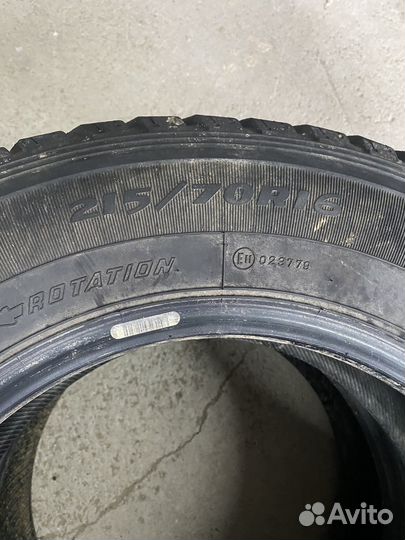 Goodyear 4x4 UG Ice Navi 215/70 R16