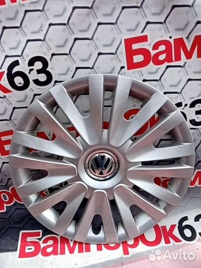 Колпак колеса Volkswagen Golf