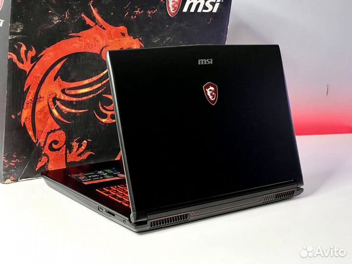 Игровой MSI 17.3”IPS Core i7 GTX1050 16G SSD+HDD