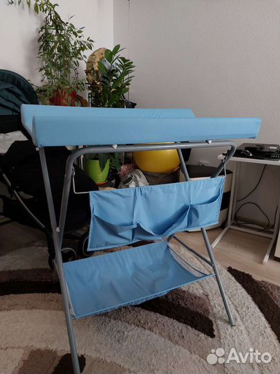 Пеленальный столик